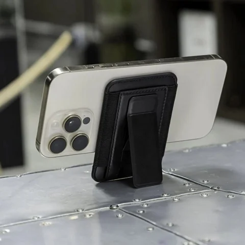 Картхолдер magsafe с подставкой для смартфона «Wally stand»