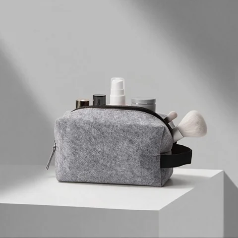 Косметичка из РПЕТ фетра с ручкой «Felt»